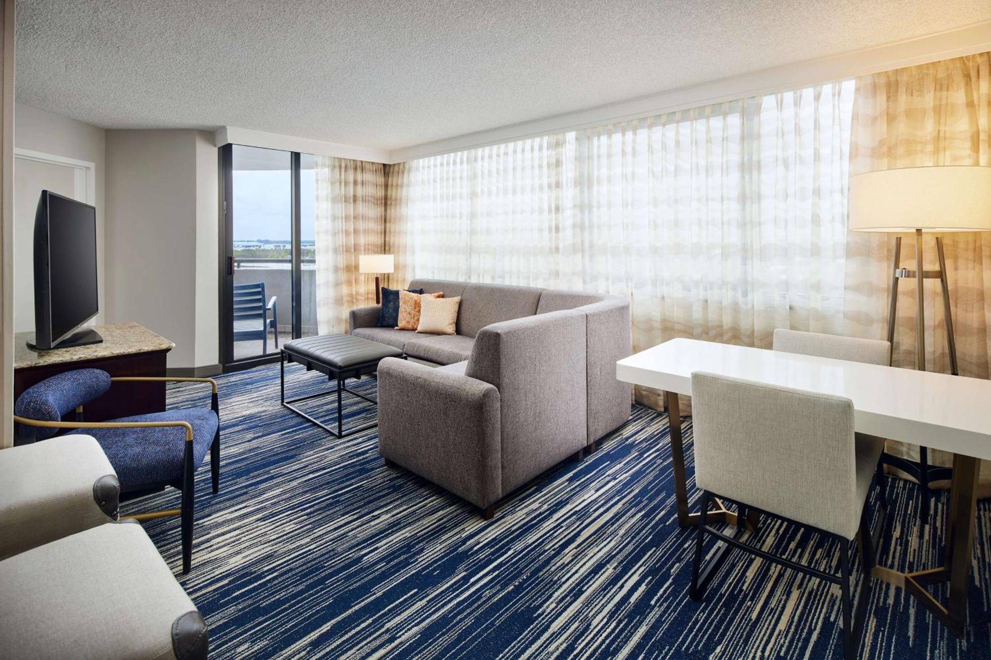 Embassy Suites By Hilton West Palm Beach Central Экстерьер фото